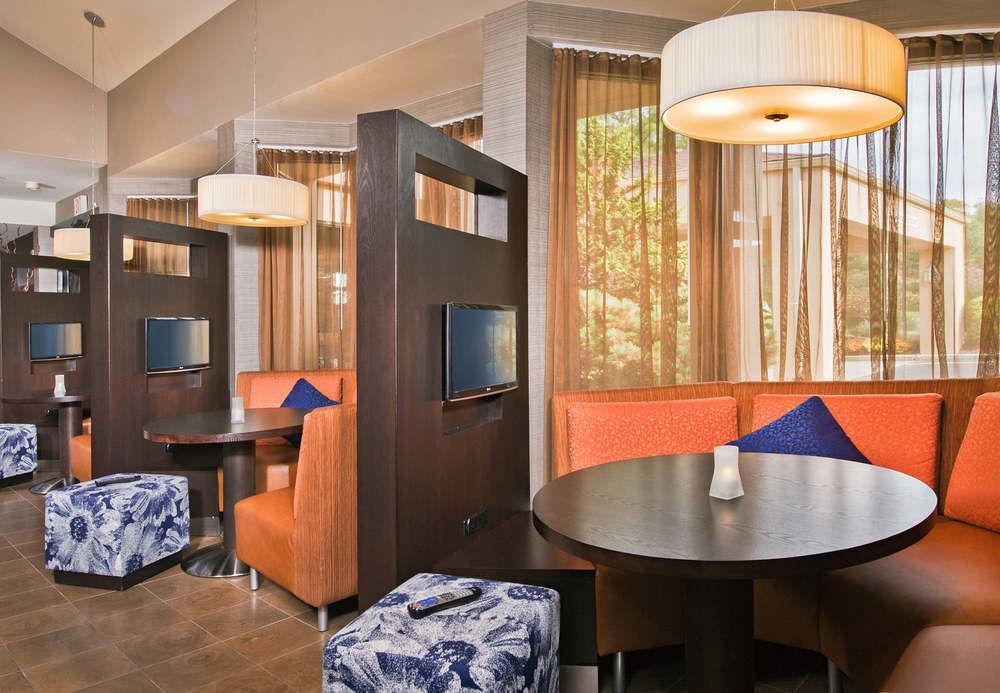 Отель Courtyard By Marriott Маува Экстерьер фото