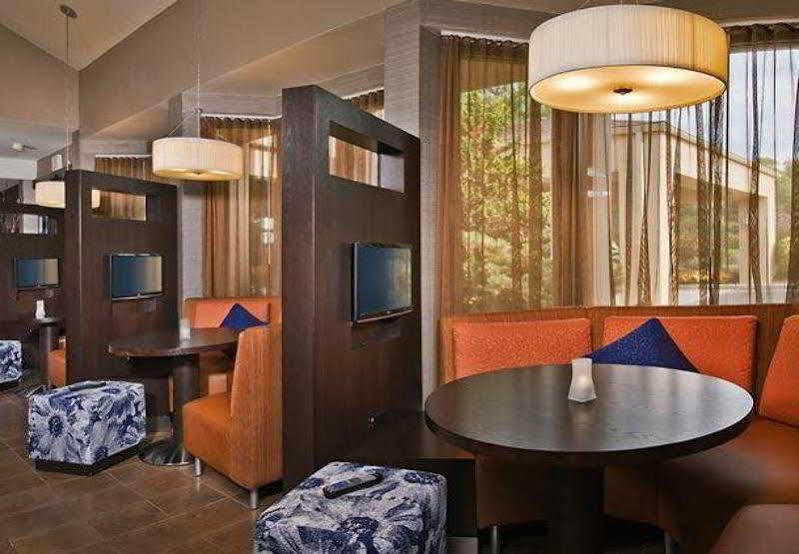 Отель Courtyard By Marriott Маува Экстерьер фото